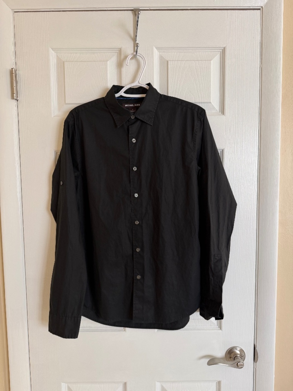 Michael kors tailored fit small